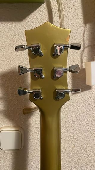 Guitarra Vorson modelo Les Paul Gold Top