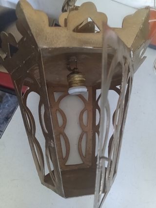 Lámpara techo farola hierro y hojalata dorada