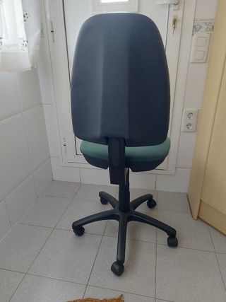 SILLA DE OFICINA / ESCRITORIO
