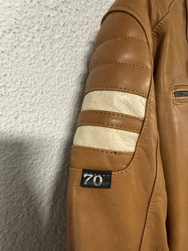 Chaqueta de cuero para motos 