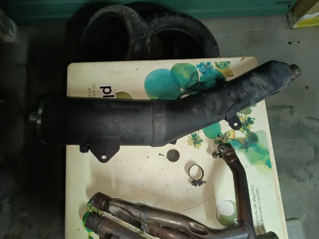 Escape Suzuki DL 650