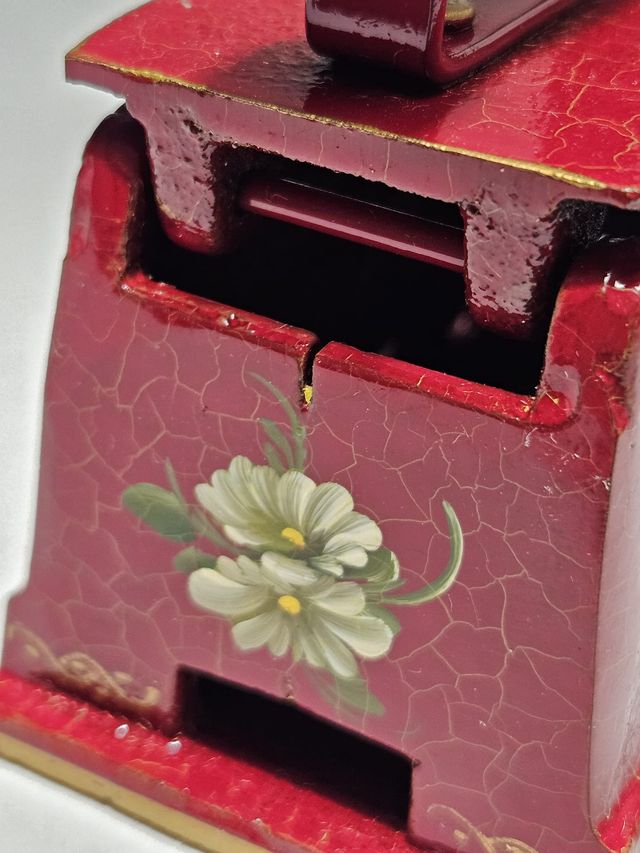 ferro da stiro decorativo