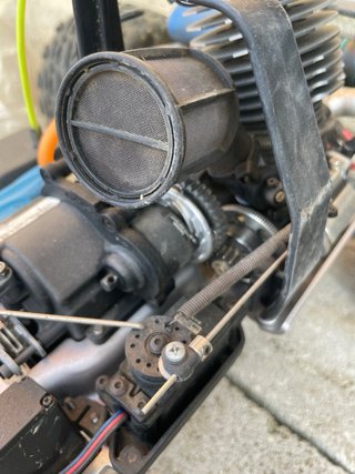TRAXXAS REVO 3.3