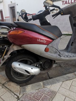 Moto peugeot vivacity 50