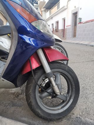 Moto peugeot vivacity 50