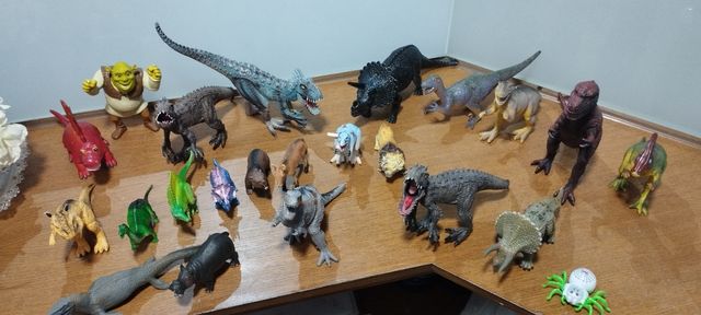 Mesa escritorio para niños lote de dinos
