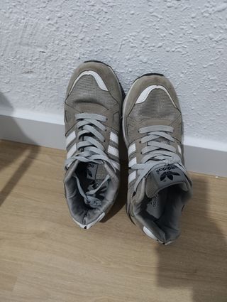 Zapatillas deportivas 