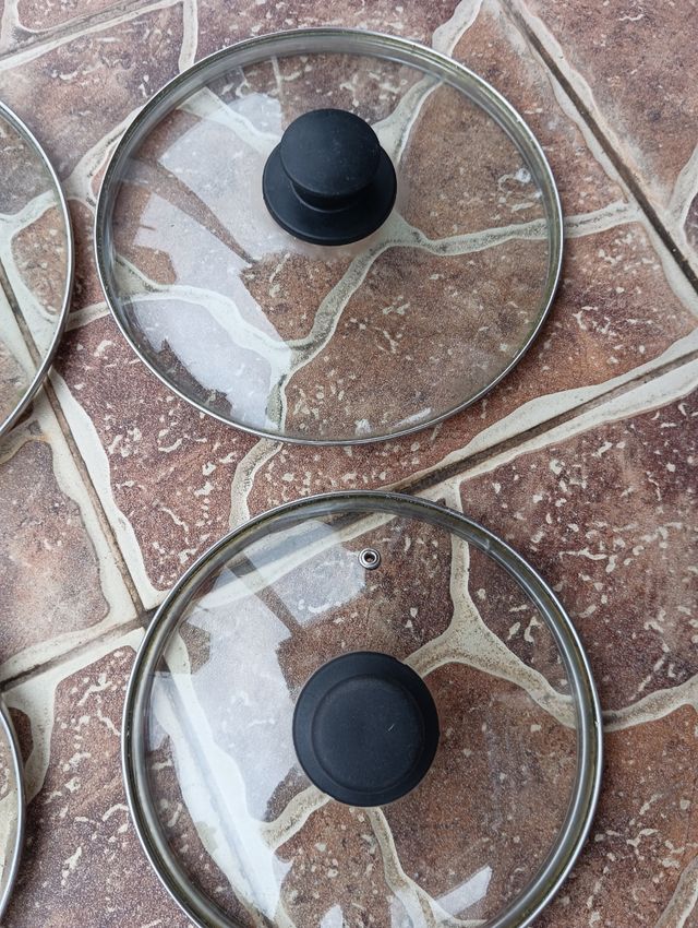 4 tampas de vidro para panelas