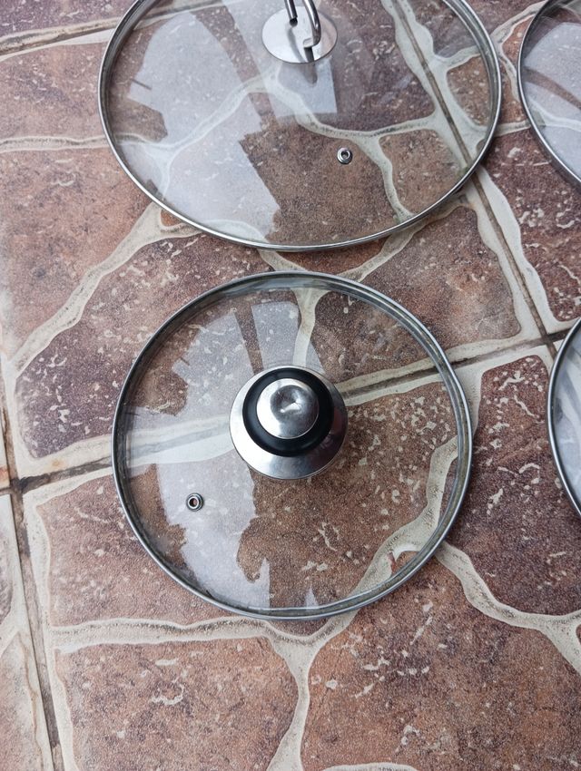 4 tampas de vidro para panelas