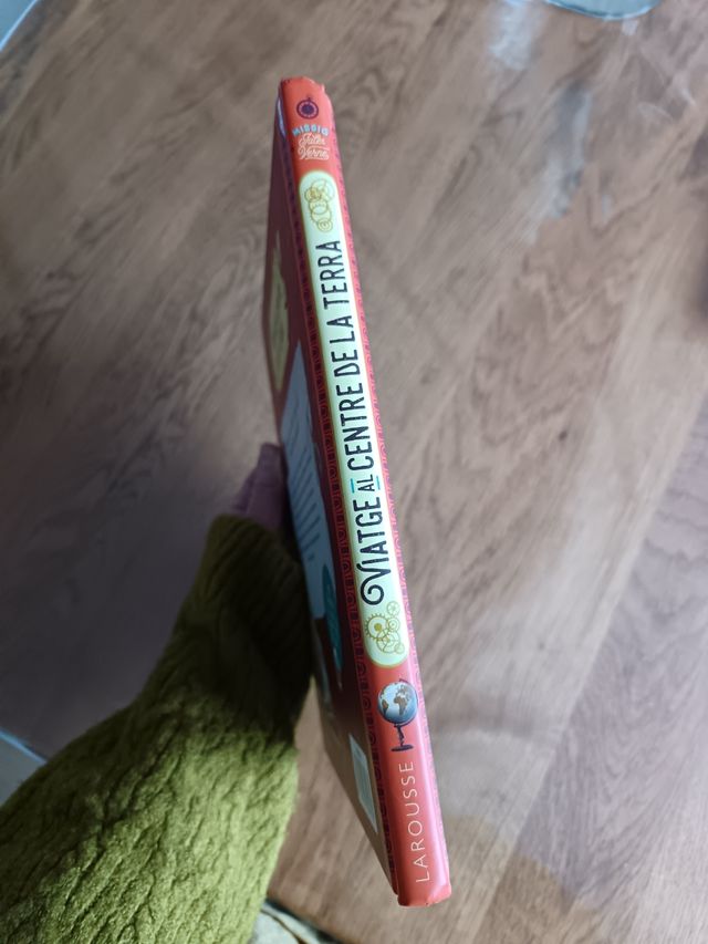 Missió Jules Verne. Viatge al centre de la Terra