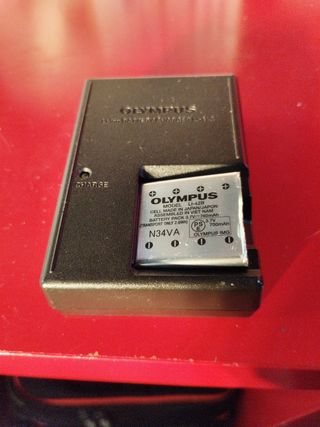 Cargador y Batería cámara fotos Olympus