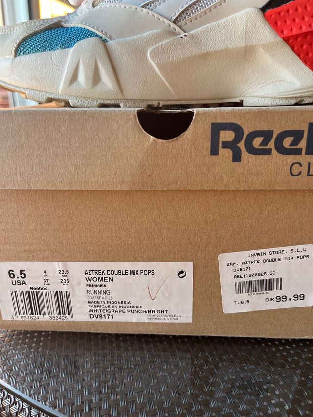 Se venden zapatillas reebook numero 37