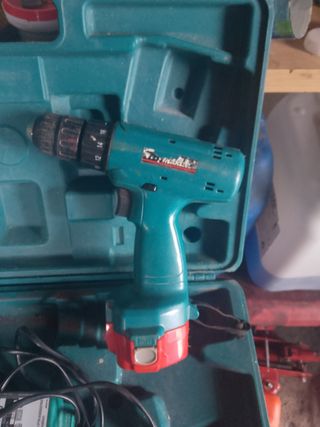 Makita 