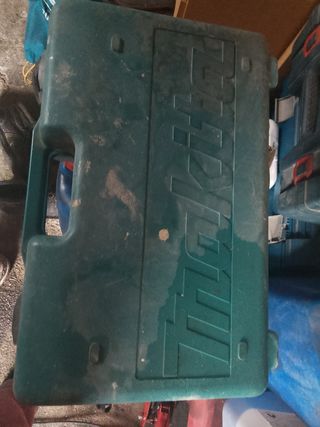 Makita 
