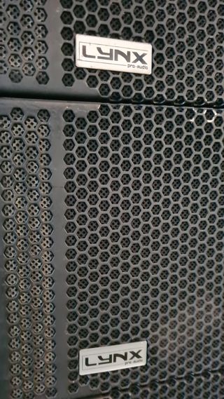 Equipo de sonido Line array Lynx LX-V8