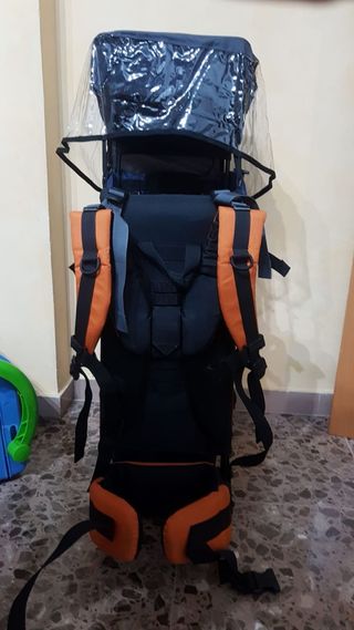 Mochila portabebés montaña
