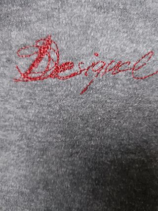 Jersey-camiseta Desigual más regalo bolso