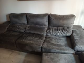Sofá y puff