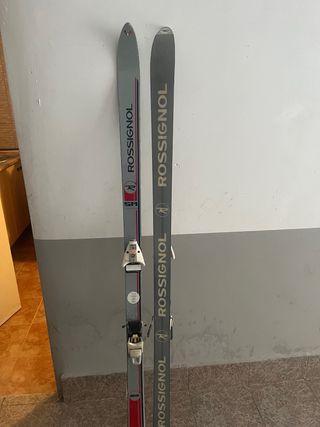 Esquis alpino competicion Rossignol