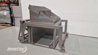 ELEVADOR VOLCADOR DE CONTENEDORES XUCLA