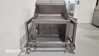 ELEVADOR VOLCADOR DE CONTENEDORES XUCLA