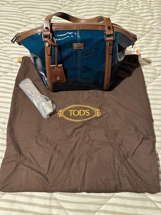 Borsa Tod's verde petrolio