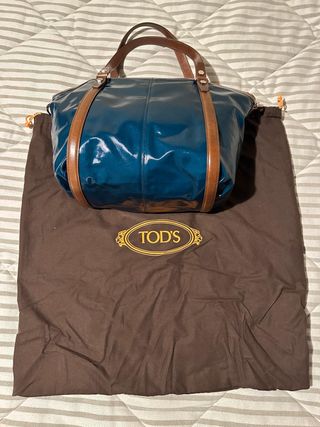 Borsa Tod's verde petrolio