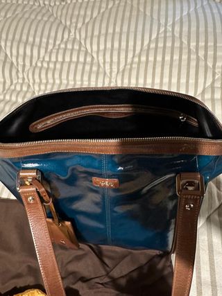 Borsa Tod's verde petrolio