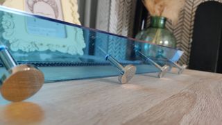 Perchero de metacrilato