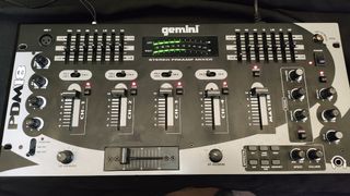 GEMINI PDM18 DJ MIXER