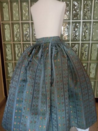 FALDA HUERTANA NIÑA