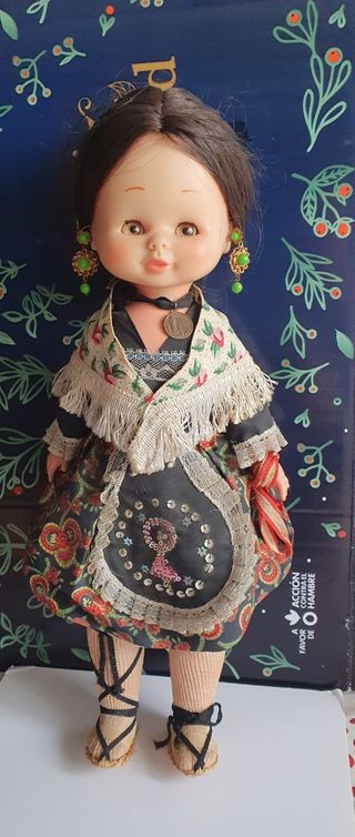 Muñeca Elen de famosa