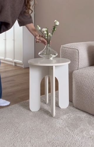 Mesa auxiliar  blanca madera moderna NUEVA Gaudí