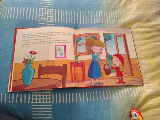 Audiocuentos 1: Caperucita Roja (Spanish Edition)