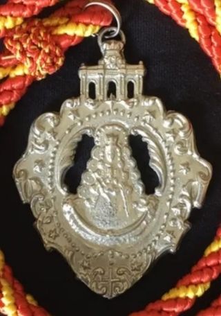 MEDALLAS VIRGEN DEL ROCÍO 96-100