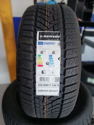 225/45 R17 94V DUNLOP WINTER SPORT