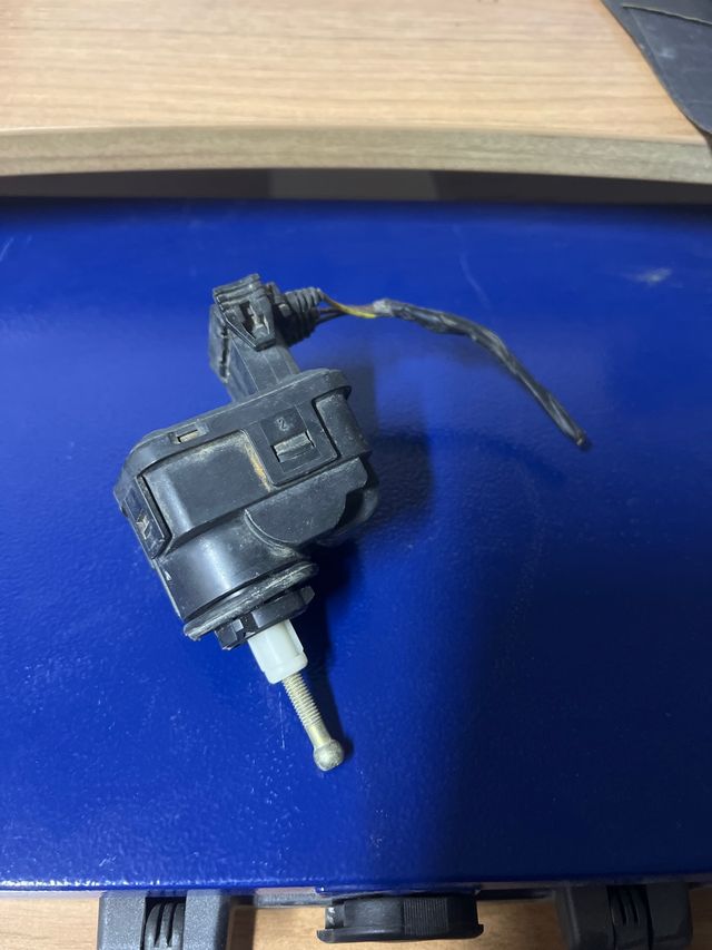 Motor regulacion luces bmw z3