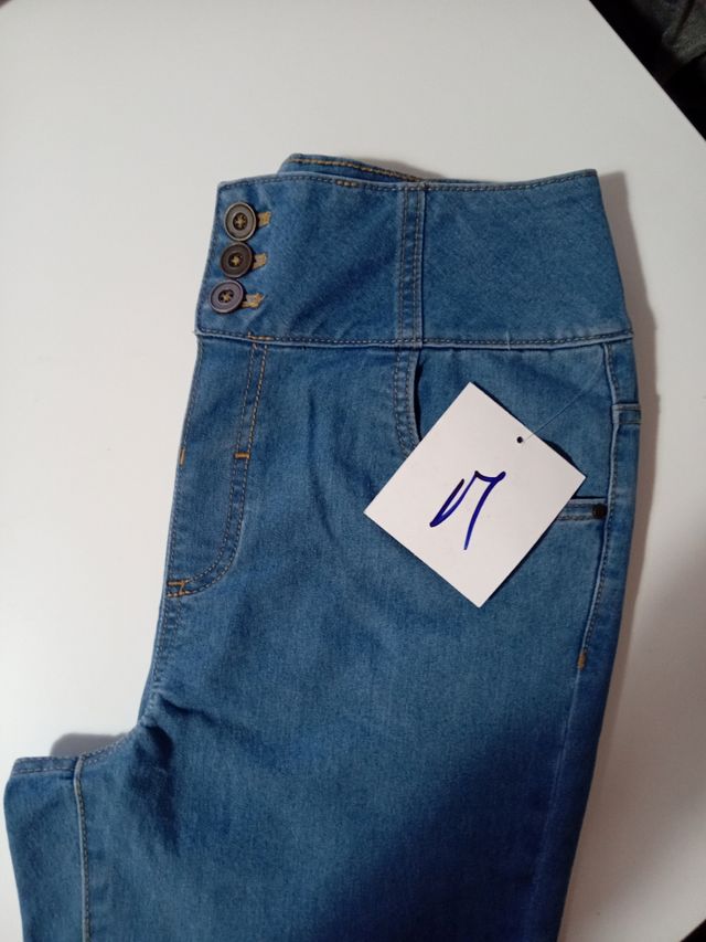 Jeans vita alta taglia M elasticizzato
