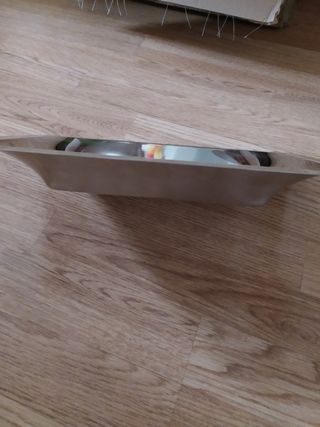 Vassoio di buone dimensioni