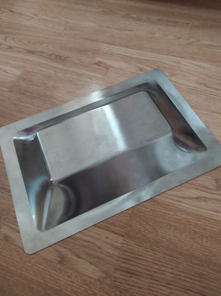 Vassoio di buone dimensioni