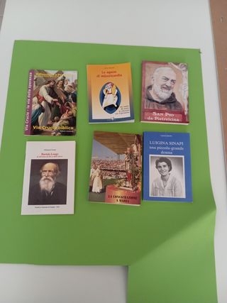 Set 6 oggetti religiosi