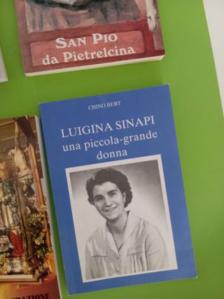 Set 6 oggetti religiosi