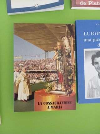 Set 6 oggetti religiosi