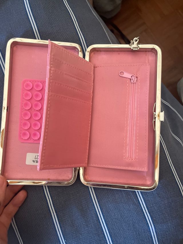 Bolso cartera de mano