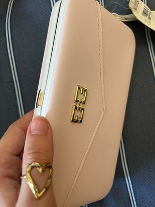 Bolso cartera de mano