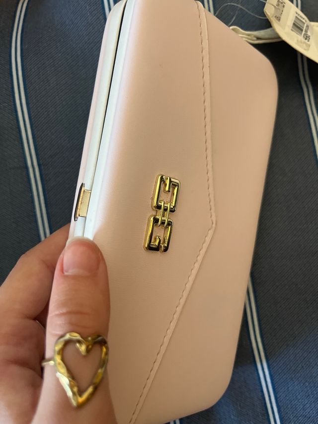 Bolso cartera de mano