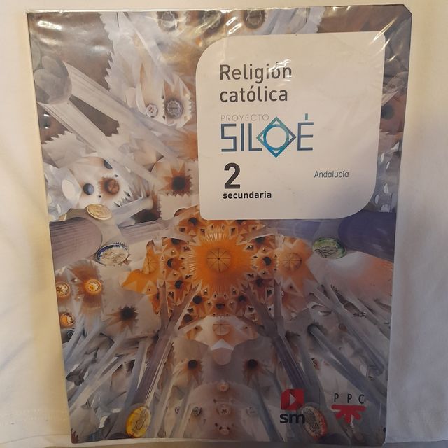 Libro de religión católica