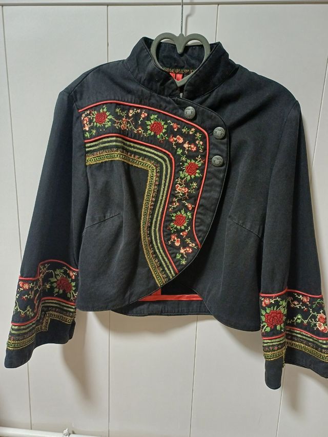 Chaqueta torera bordada Pepe Jeans