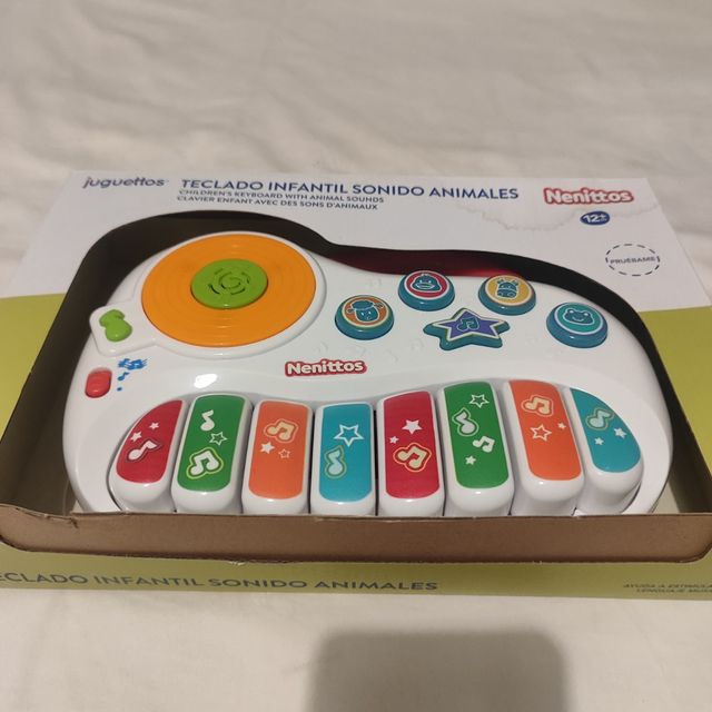 Piano juguete 