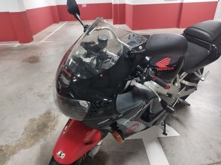 Honda CBR 900RR 1998
